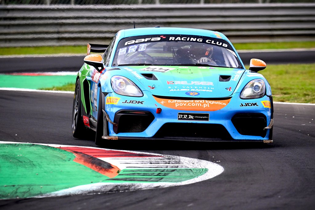 Oskar Kristensen sikrede mesterskabspoint på Monza
(Foto: SRO Motorsports Group)